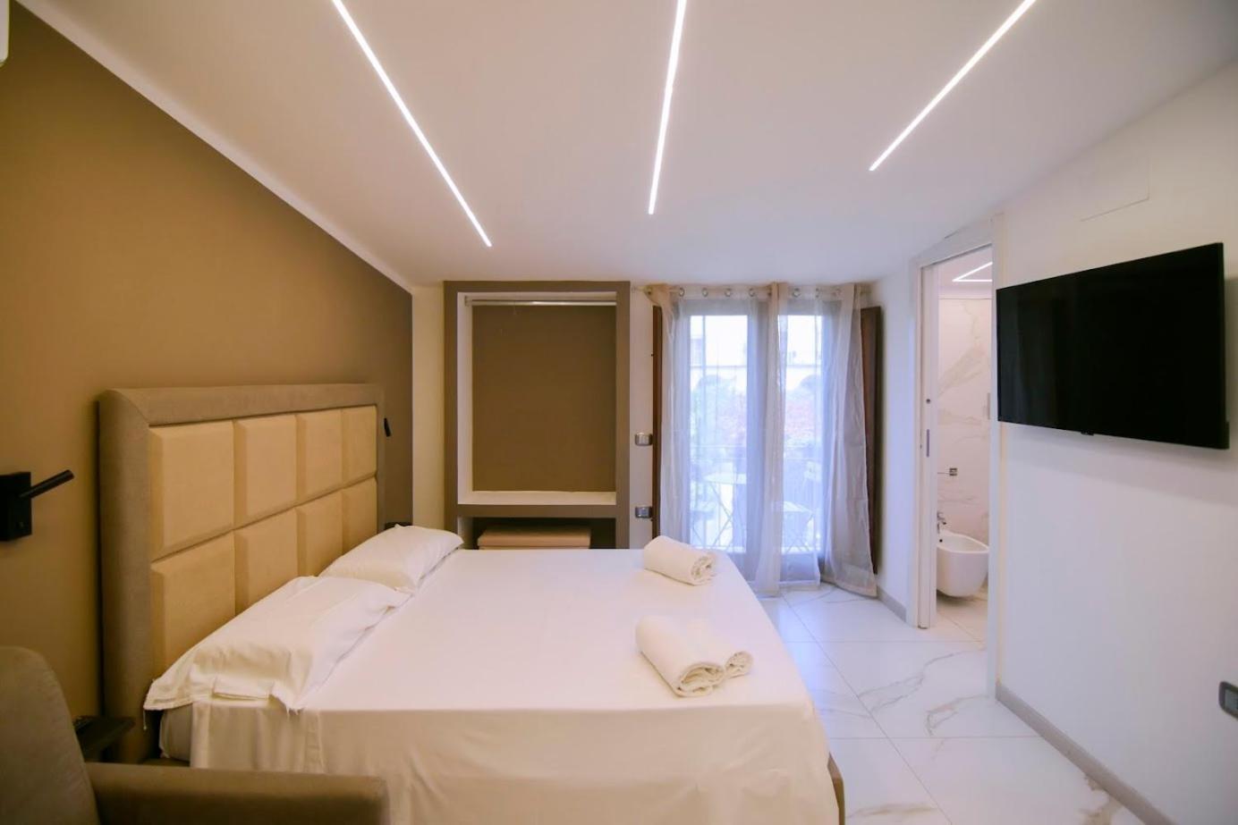 Belma Aparthotel And Rooms Marina di Camerota Exterior foto